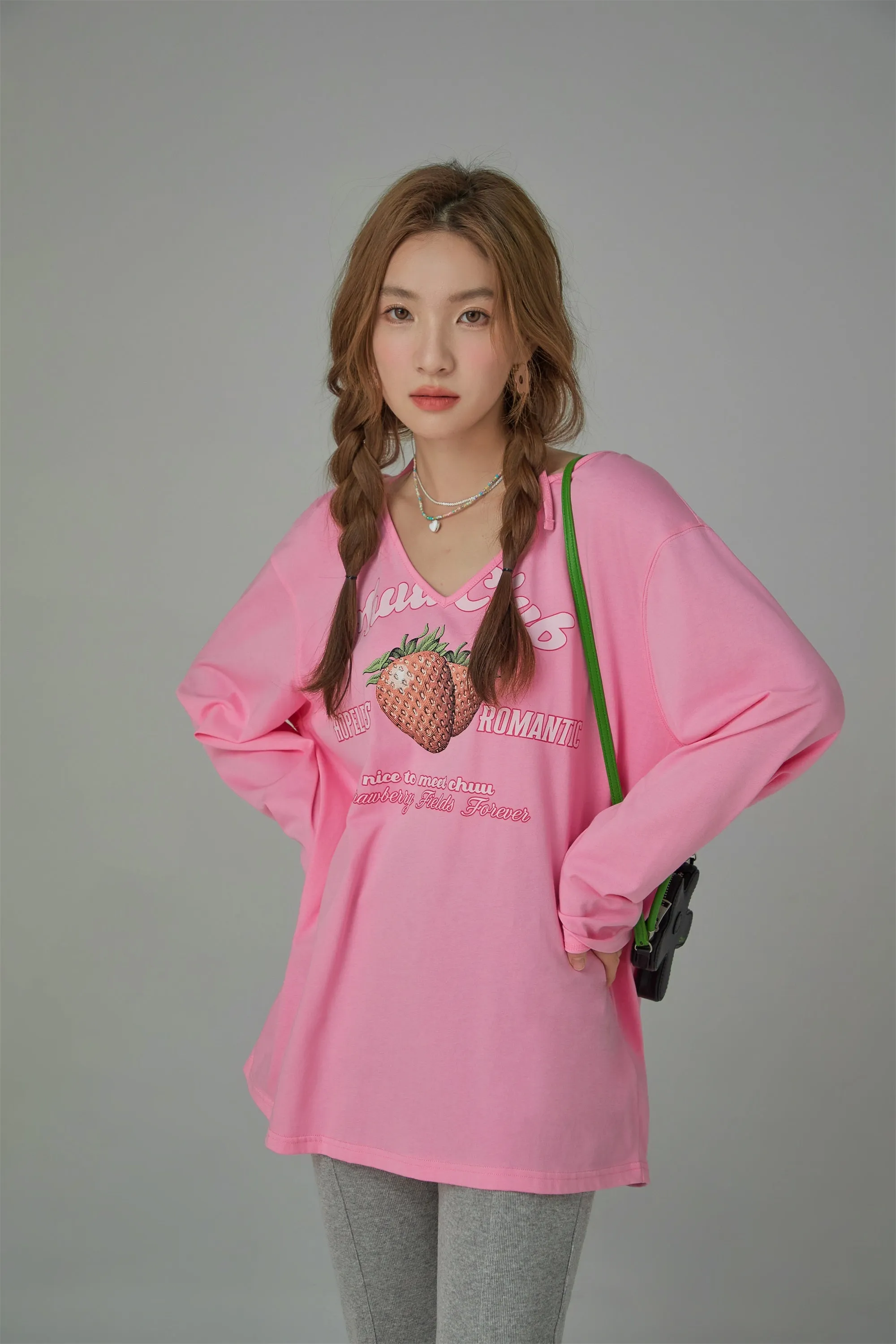 Chuu Club Strawberry V-Neck T-shirt