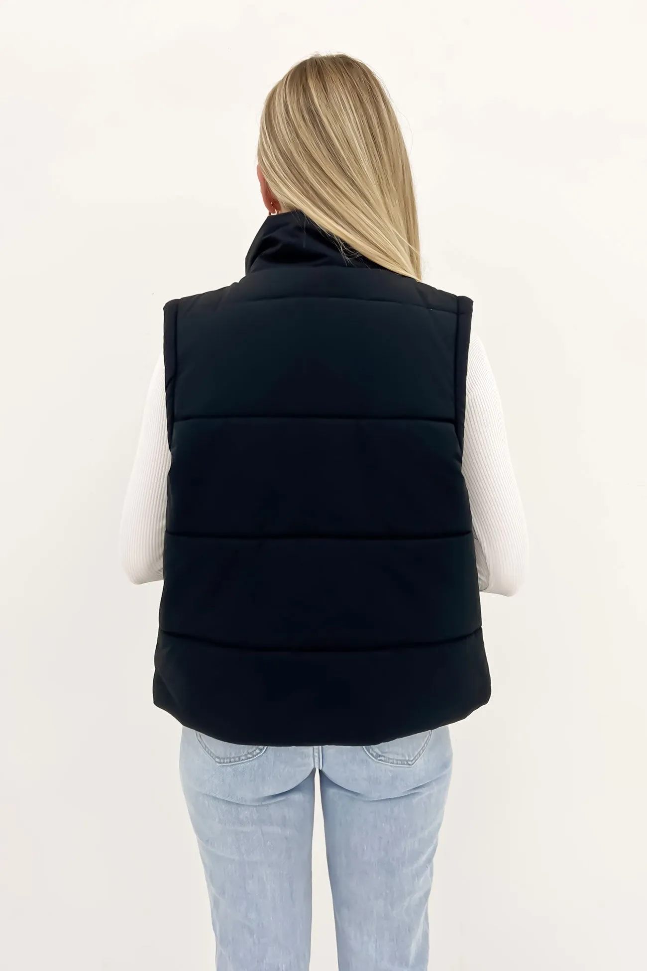 Classic Puffer Vest Black