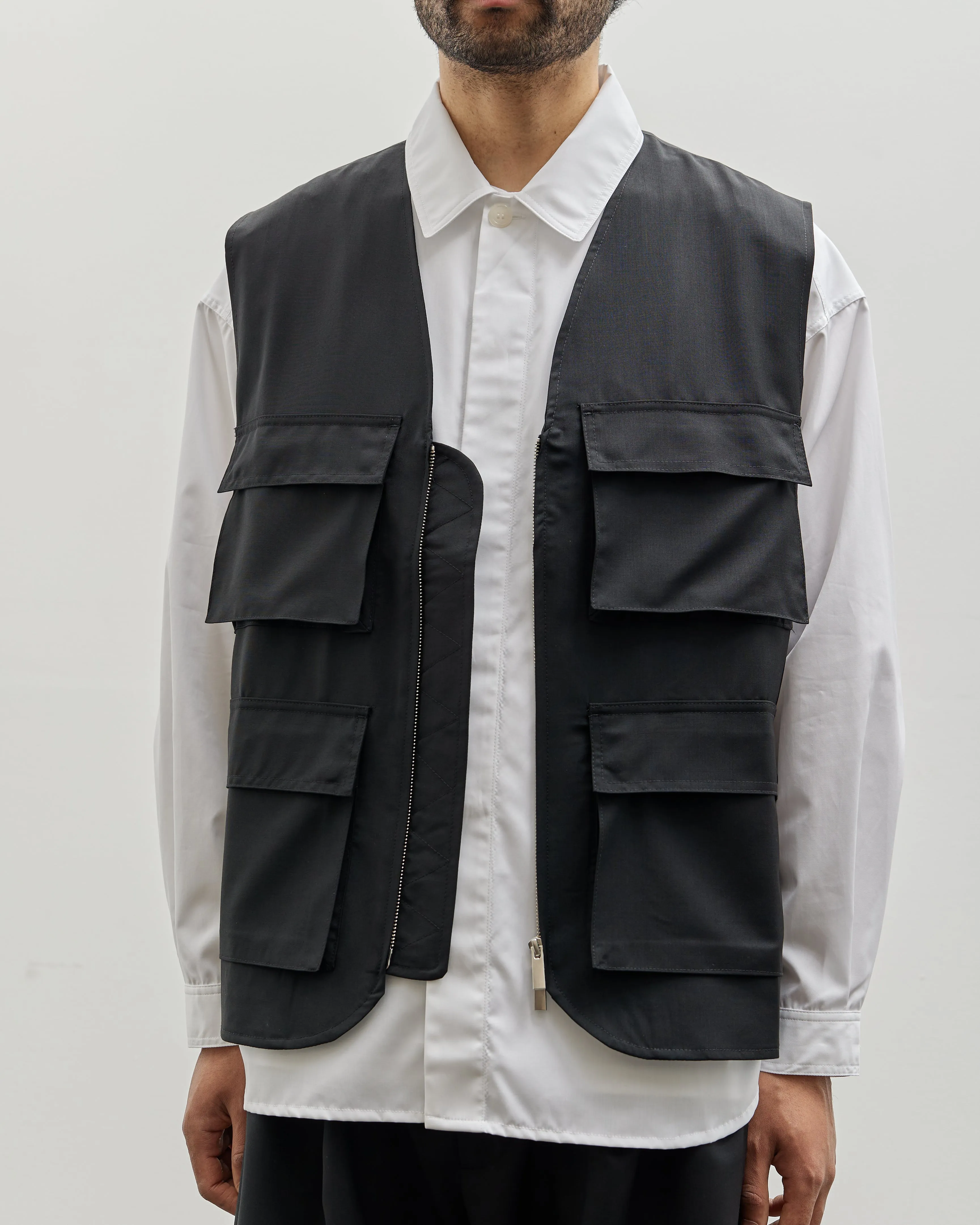 Lownn Utility Vest, Black