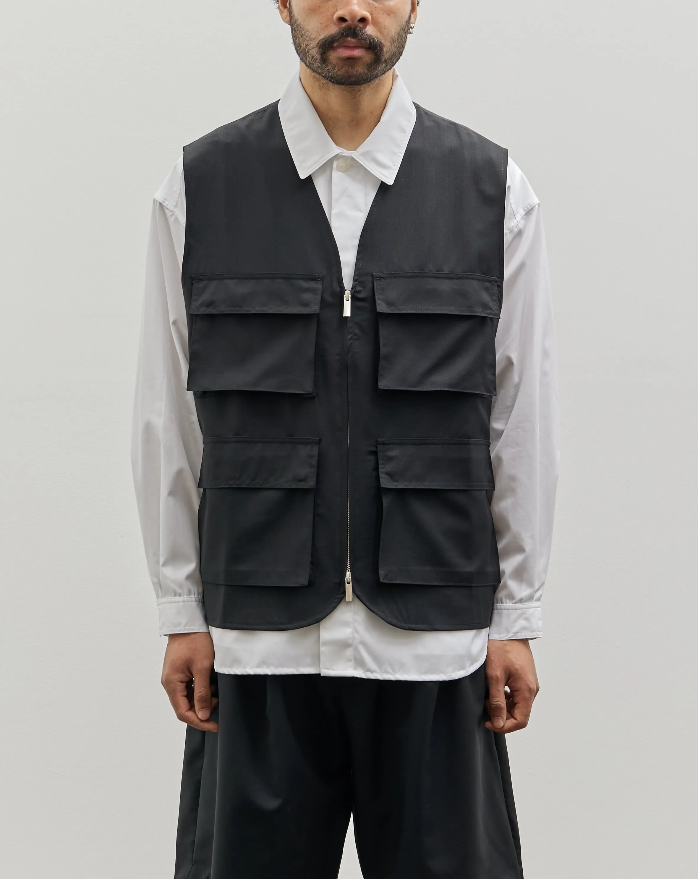 Lownn Utility Vest, Black