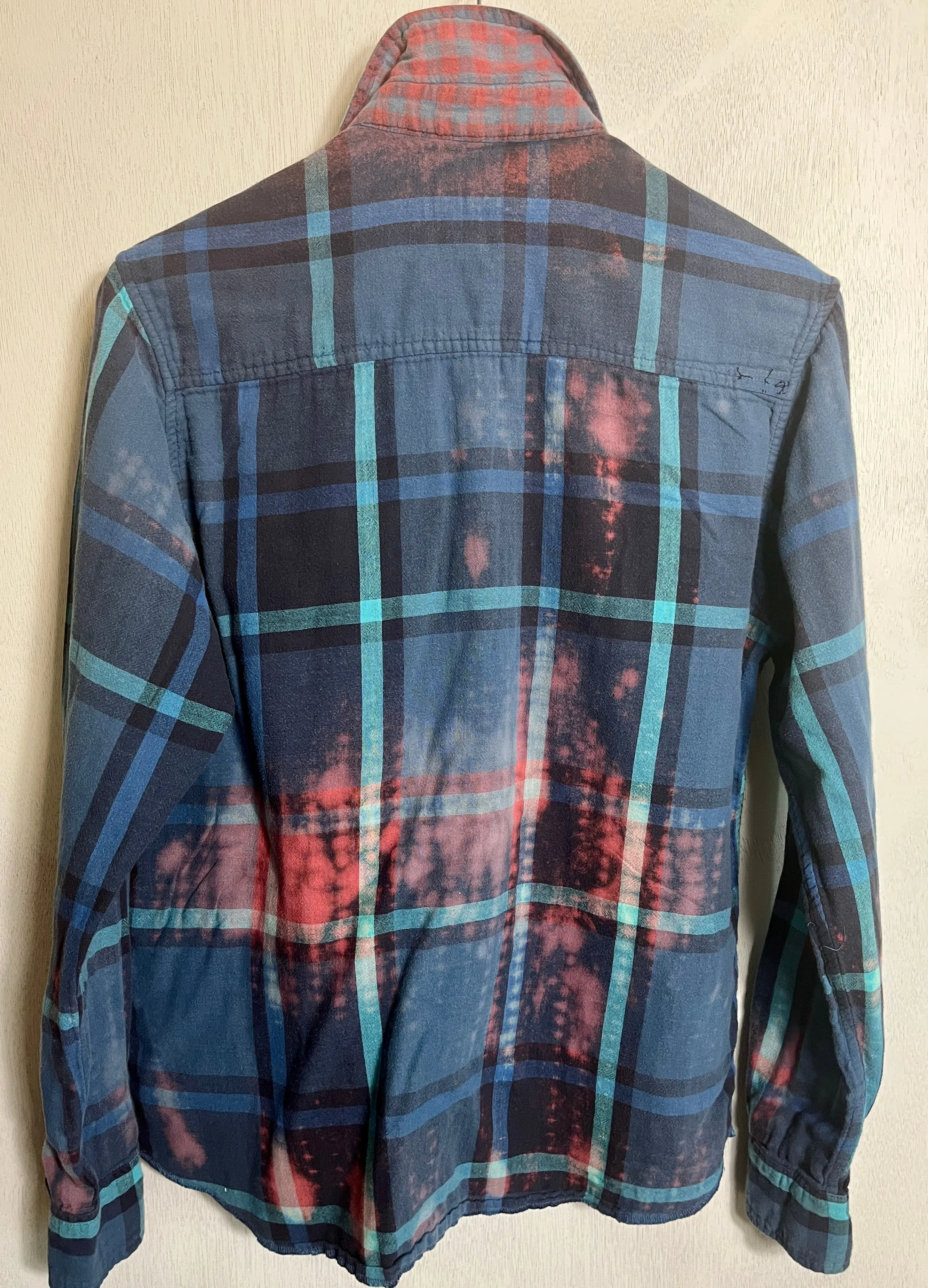 Vintage Navy Blue, Dusty Rose and Turquoise Lightweight Flannel Size Medium